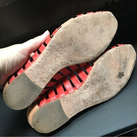 Elizabeth and James Women's Gemma Slip-On Flats - Picture 8 of 9